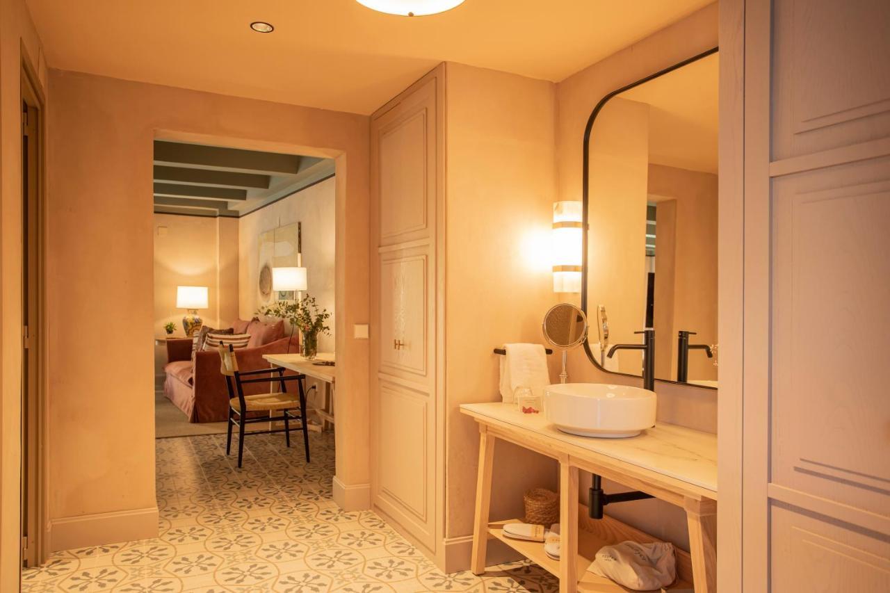 Hospes Las Casas Del Rey De Baeza, A Member Of Design Hotels Sevilla Exteriör bild